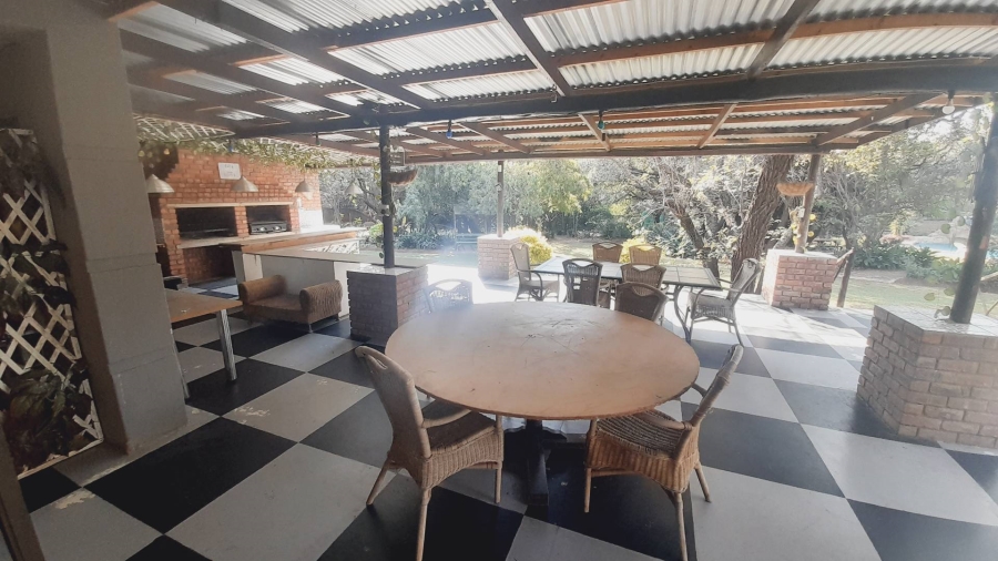 Commercial Property for Sale in Hartbeespoort Rural North West